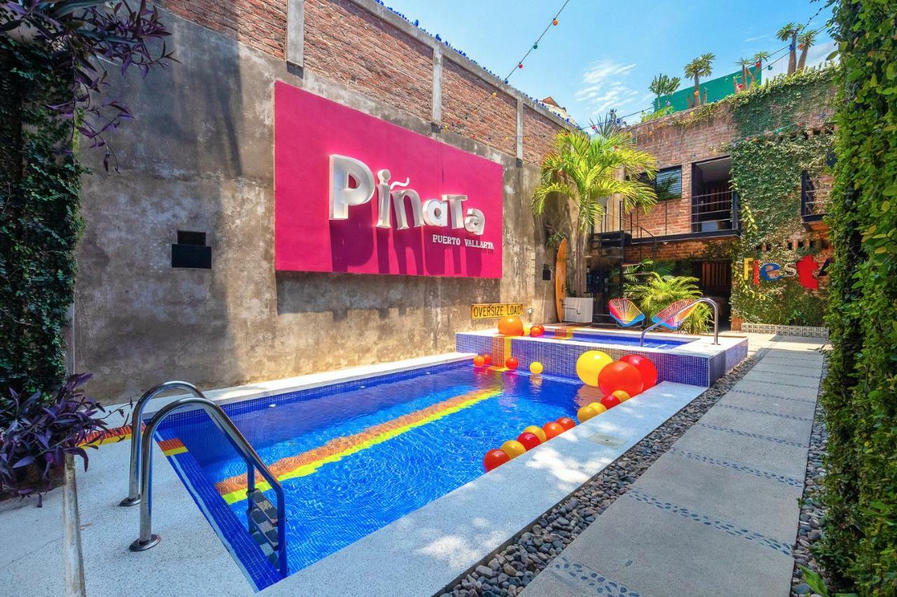 Pinata Pv Gay Hotel Пуэрто-Вальярта Экстерьер фото